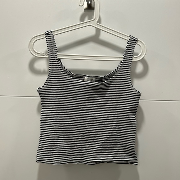 Zara black and white striped cropped tank top - Picture 1 of 3